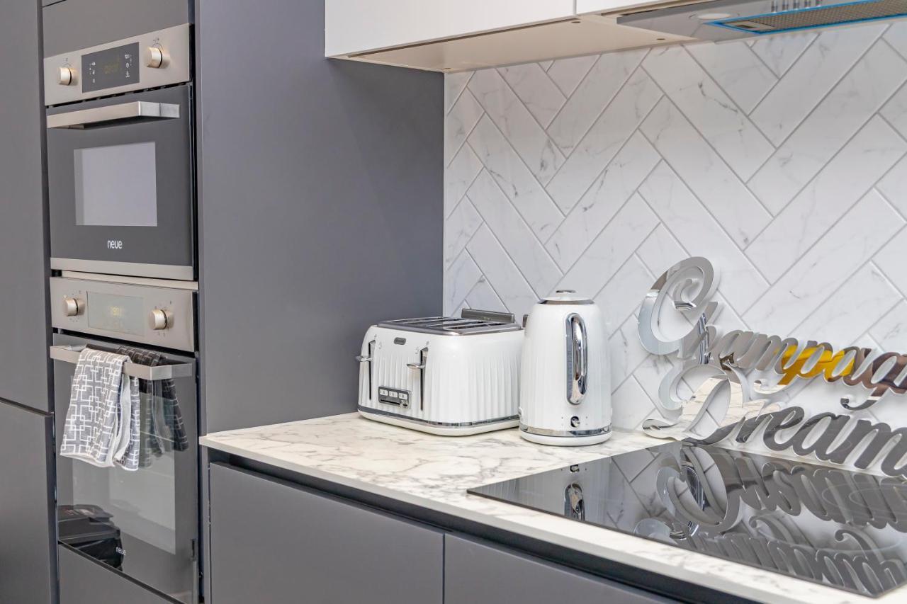 Flash Sales Offer - Any Week Day No Minimum Night Restrictions Brighton City Centre Seafront 1 Bedroom Flat Bn133Duk02 Kültér fotó